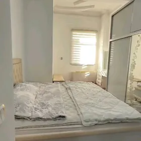 НЕФТЕГАЗ ЭЛИТКА 3 КОМНАТЫ