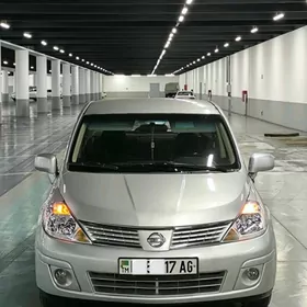 Nissan Versa 2008