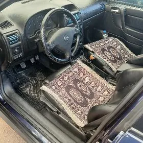Opel Astra 1998