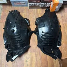 Padkrilnik Mers w212