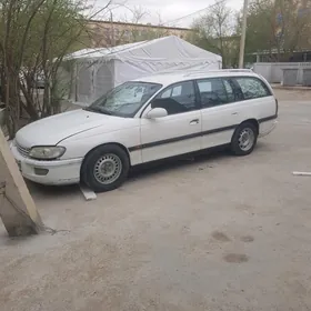 Opel Omega 1995