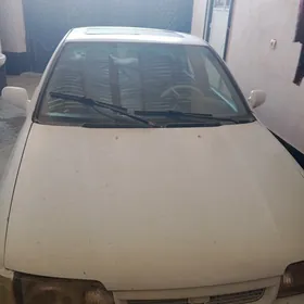 Nissan Primera 1995