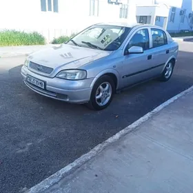 Opel Astra 2001