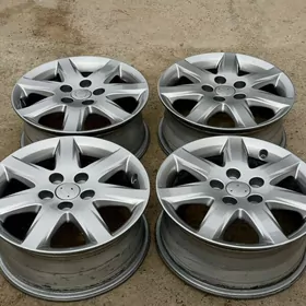 Diska 16 lyk…Avalon