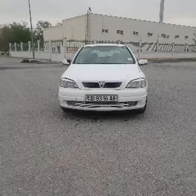 Opel Astra 2000