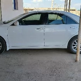 Toyota Camry 2011