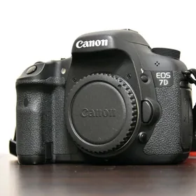 Canon 7D