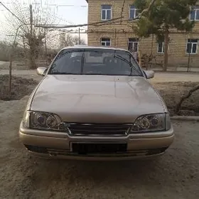 Opel Omega 1990