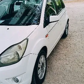 Ford Figo 2012