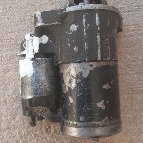 statyr Mitsubishi pajero