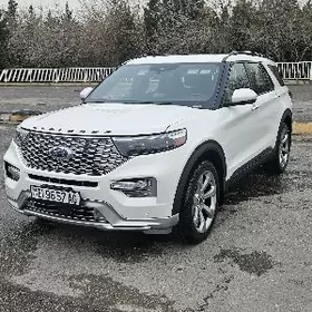 Ford Explorer 2020
