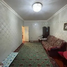 10 мкр продается квартира