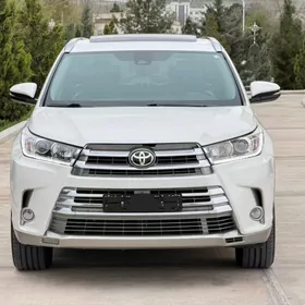 Toyota Highlander 2018
