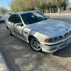 BMW E39 2002