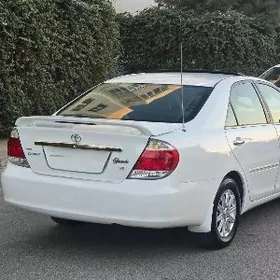 Toyota Camry 2005