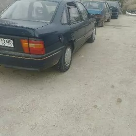Opel Vectra 1992