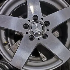 Magazin diska 15-lik