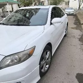 Toyota Camry 2011