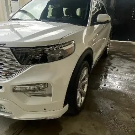 Ford Explorer 2020
