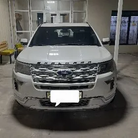 Ford Explorer 2018