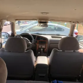 Nissan Pathfinder 2003