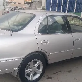 Toyota Camry 1993