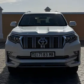 Toyota Land Cruiser Prado 2023