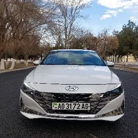 Hyundai Elantra 2021