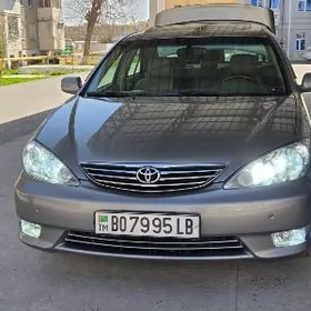 Toyota Camry 2005