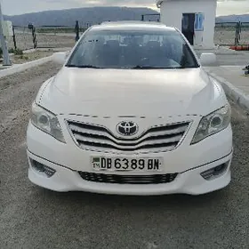 Toyota Camry 2010