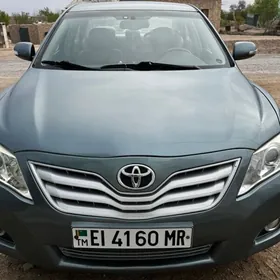 Toyota Camry 2010