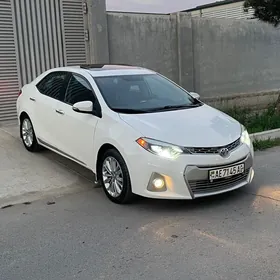 Toyota Corolla 2013