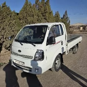 Kia Bongo 2021
