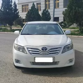 Иш гозлейан. Ищу работу.