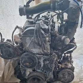 Mitsubishi 2.4 benzin mator