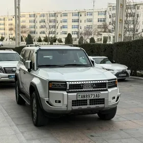 Toyota Land Cruiser Prado 2025