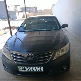 Toyota Camry 2010