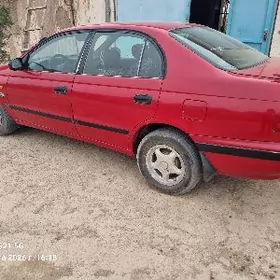 Toyota Carina 1993
