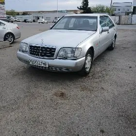 Mercedes-Benz 500E 1995