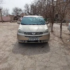 Toyota Sienna 2005