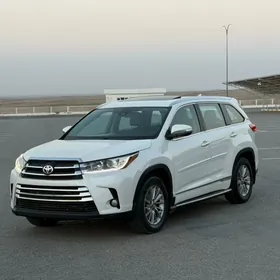 Toyota Highlander 2018
