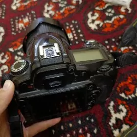 Nikon D90