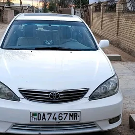 Toyota Camry 2003