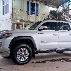 Toyota Tacoma Xtra 2021