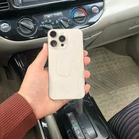 iPhone 16 Pro owirlen Xr den