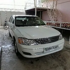 Toyota Avalon 2000