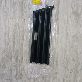 Bamper kriska mers W210 97 ýyl