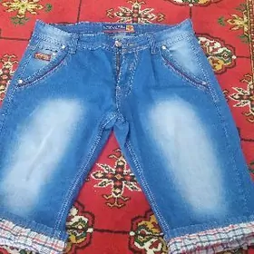Джинсовые шорты