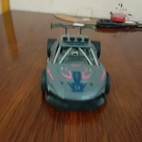 игрушечная машина