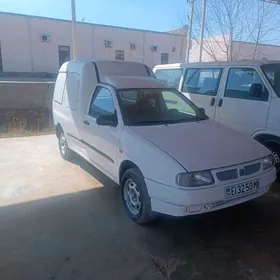 Volkswagen Caddy 2003